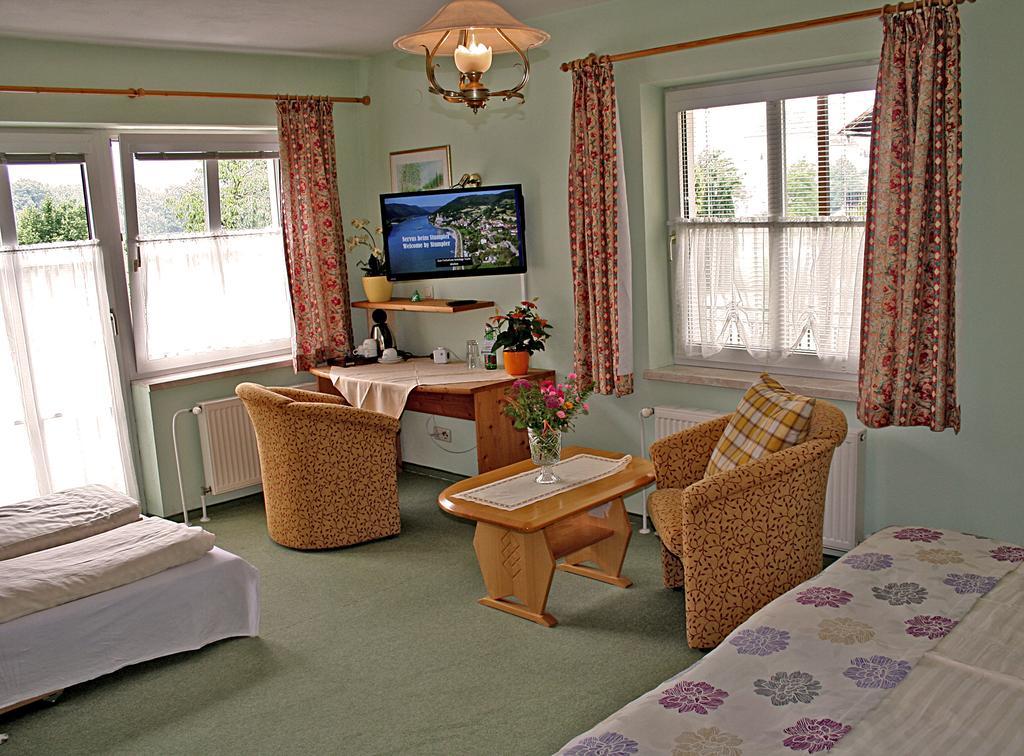Hotel Gasthof-Camping Stumpfer Schönbühel an der Donau Pokoj fotografie